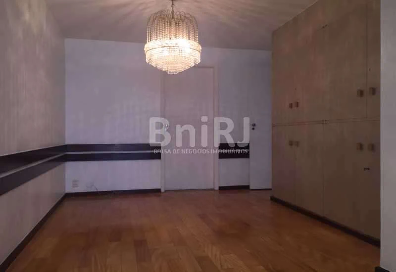 Penthouse 205 m² with 4 bedrooms and 1 parking space — photo 23