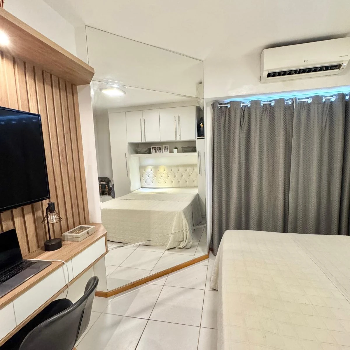 Квартира 109 м² з пральною машиною та робочим місцем — photo 24