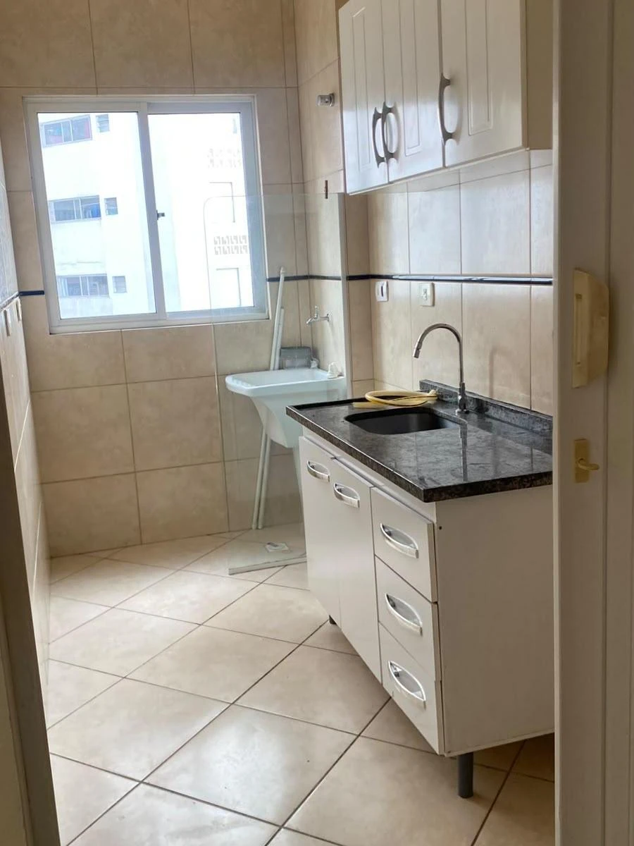 One-bedroom, 40 m² apartment in Curitiba — photo 2