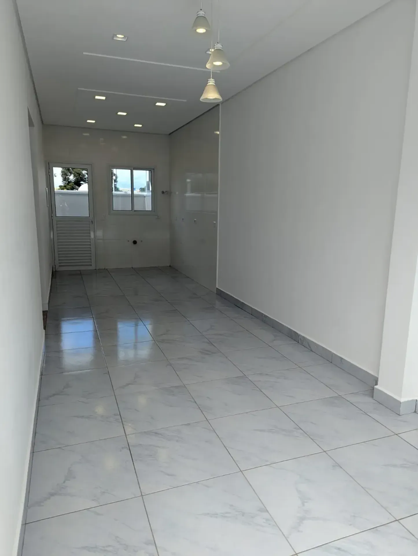 Casa de 3 quartos com varanda gourmet, Santa Cândida
