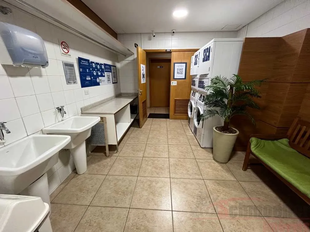 1 quarto e varanda envidraçada: apartamento de 28 m² — photo 24