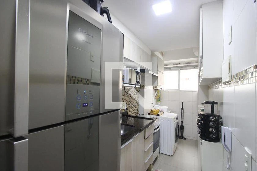 Apartamento mobiliado com 2 quartos e varanda — photo 4