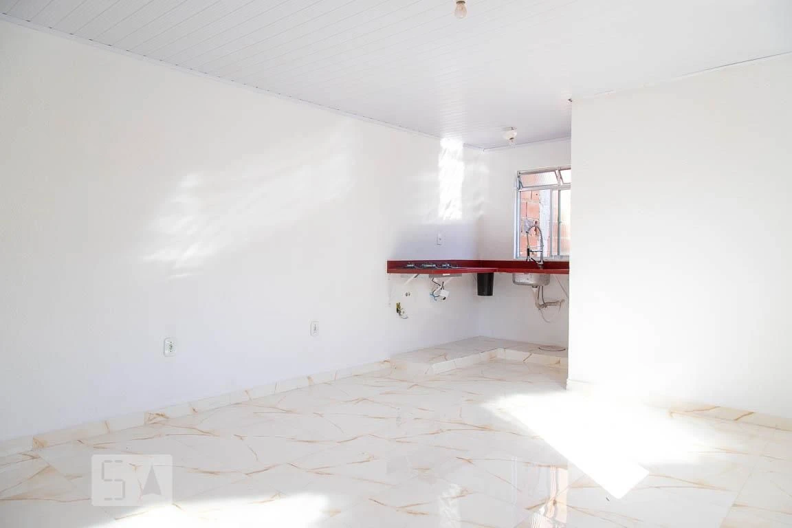 Studio with a balcony and an en-suite bedroom — photo 14