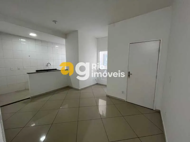 Apartment with closed-off gas kitchen and 3 bedrooms — photo 4