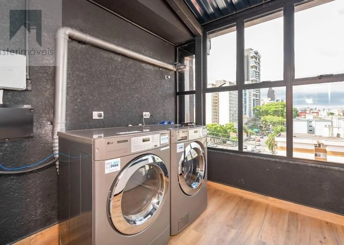 19 m² apartment with floor-to-ceiling windows and a dryer — photo 7