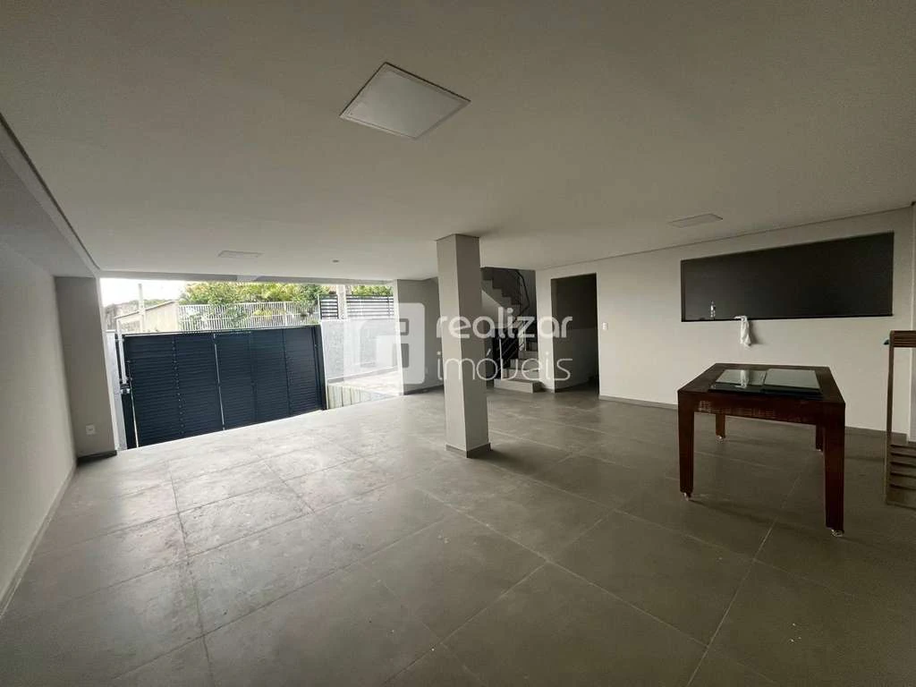Casa de 218 m² con 3 dormitorios y lavandería con lavadora — photo 3
