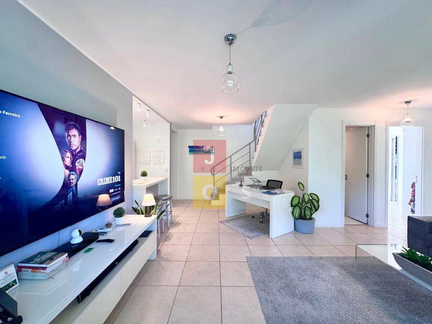 160 m² penthouse with 3 bedrooms and 2 en-suites — photo 50
