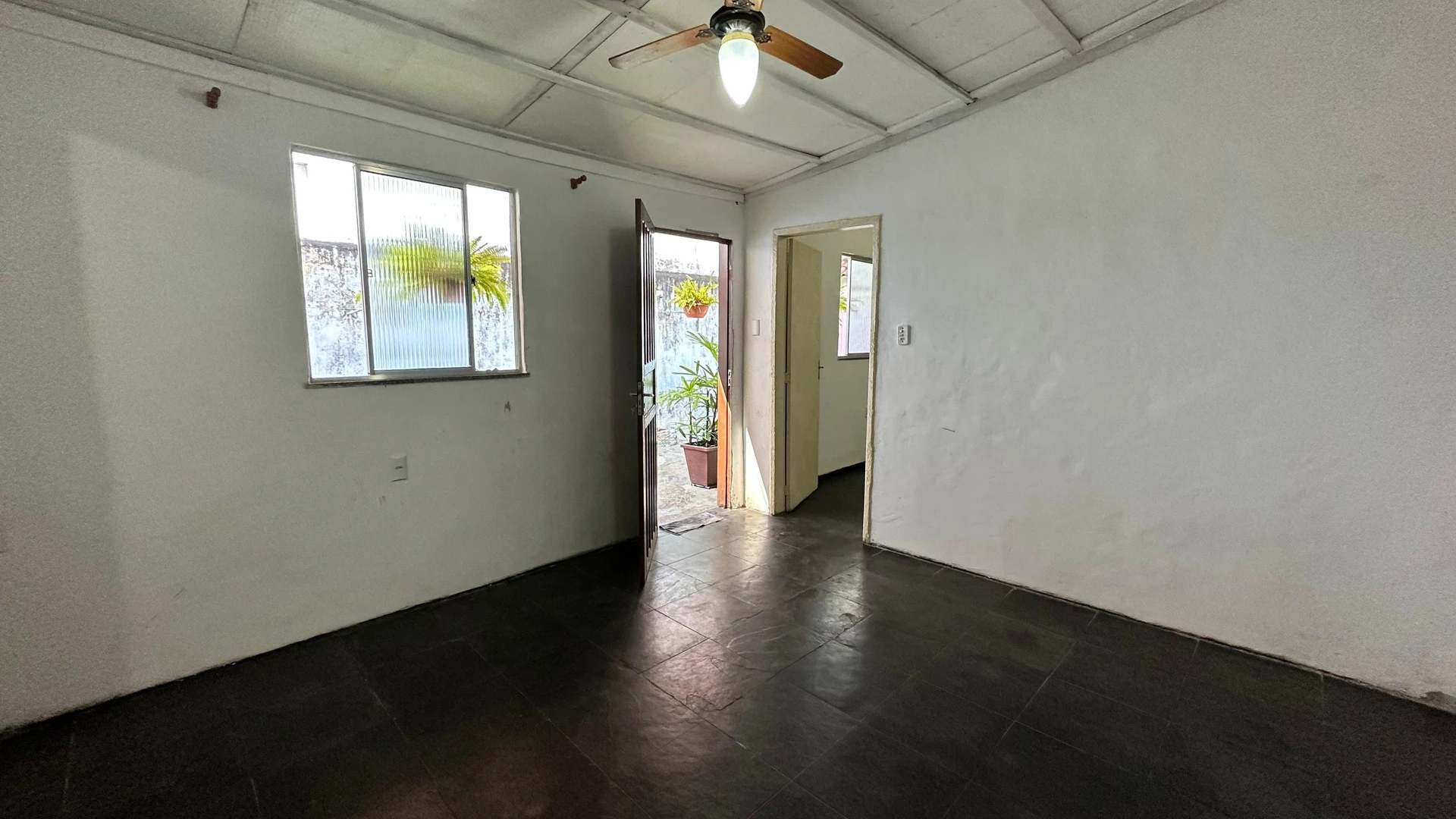 Rental house with 1 bedroom, 1 bathroom and 1 parking spot