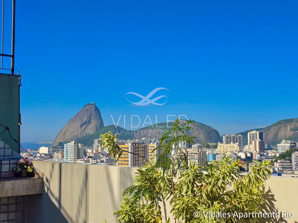 Furnished 715 m² apartment with 4 en-suite bedrooms — photo 61
