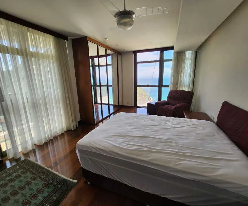 Apartment, 270 m², with a water view — photo 13