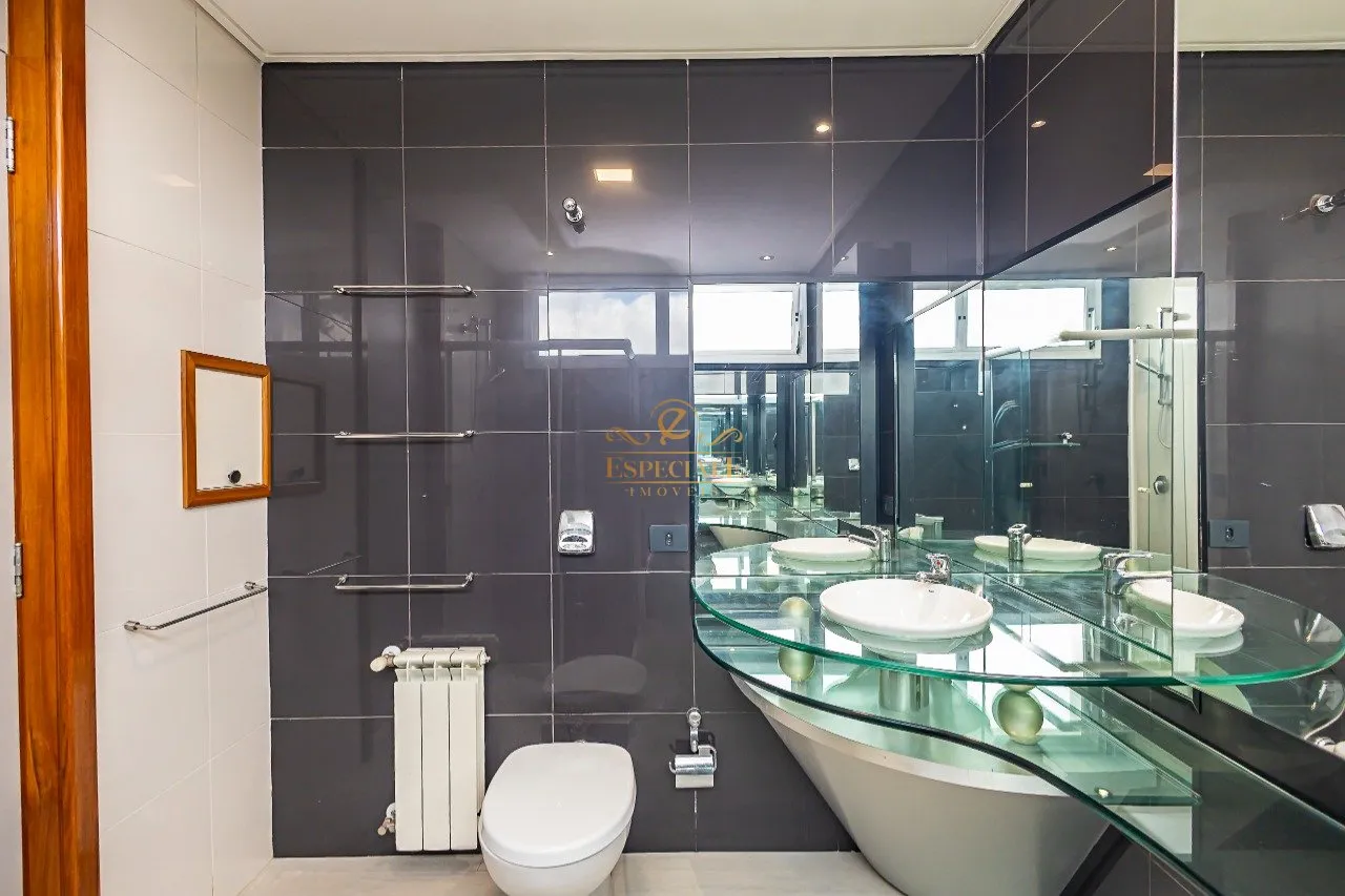 800 m² unfurnished house with gas open-plan kitchen — photo 45