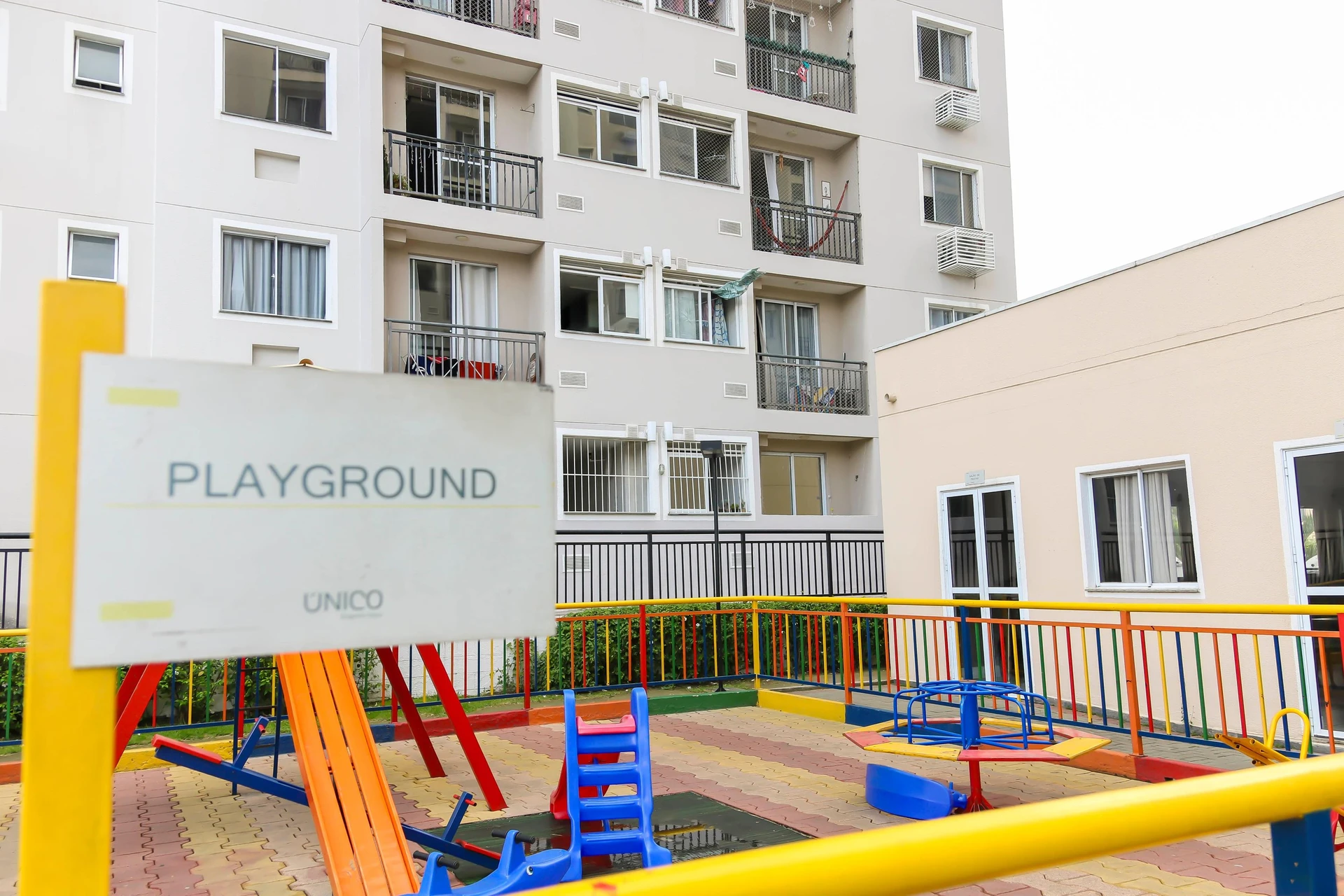 Apartment with 2 bedrooms and a balcony — photo 22