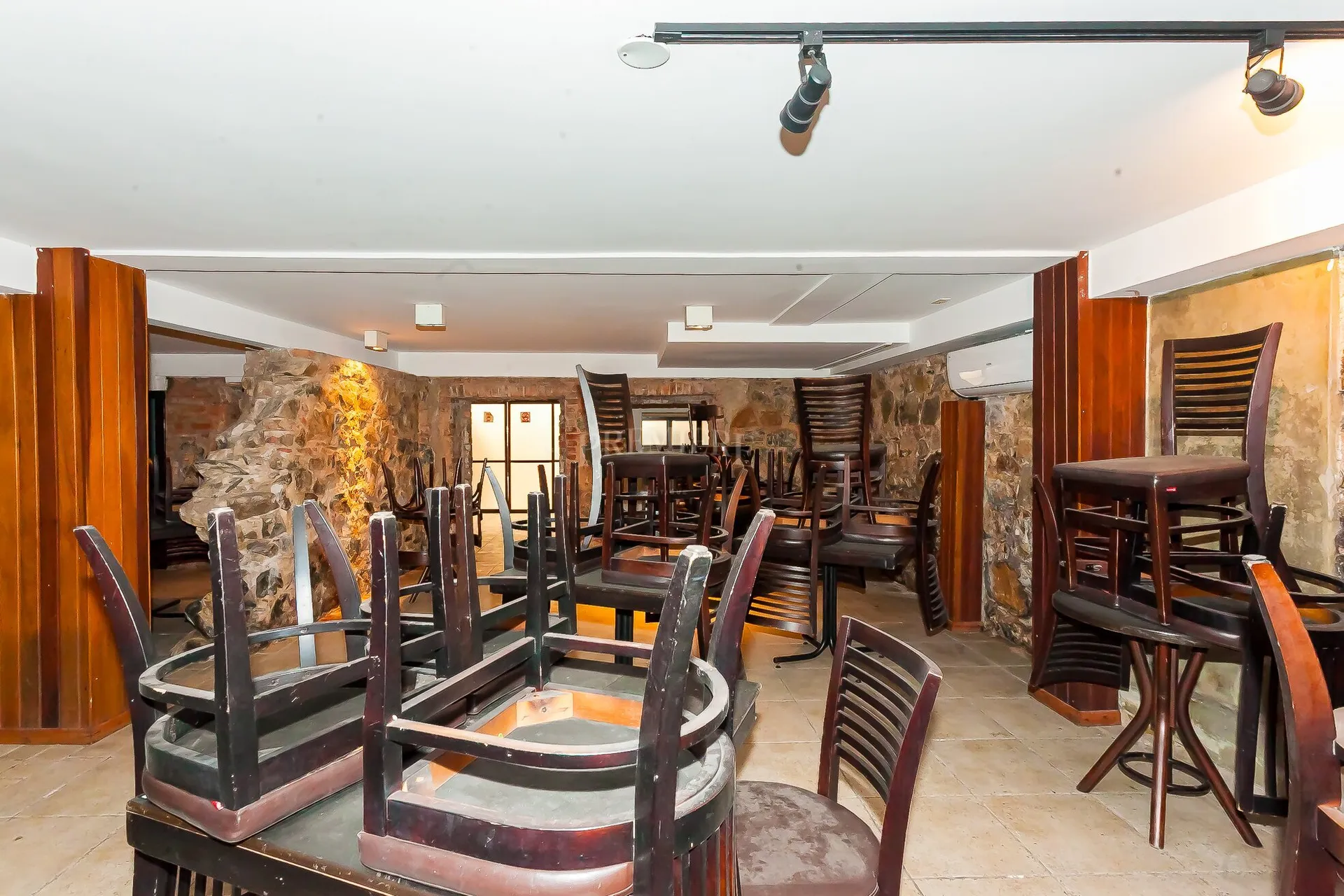 Будинок: 5 спалень, 452 м² — photo 15