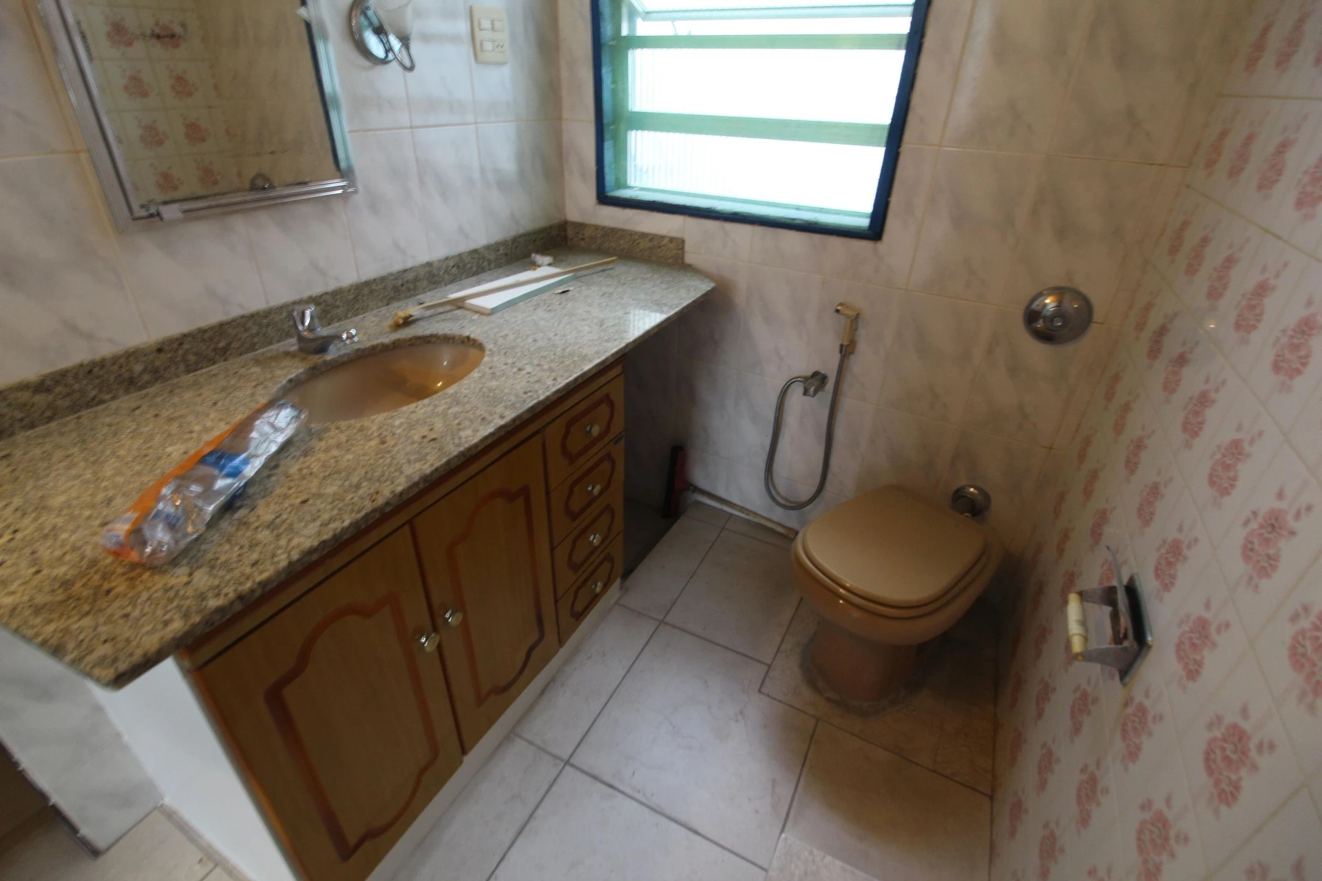 Condominium house with 3 bedrooms and 1 en-suite — photo 42