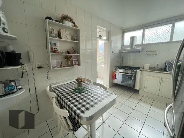 Furnished apartment with 3 bedrooms and a glazed balcony — photo 2