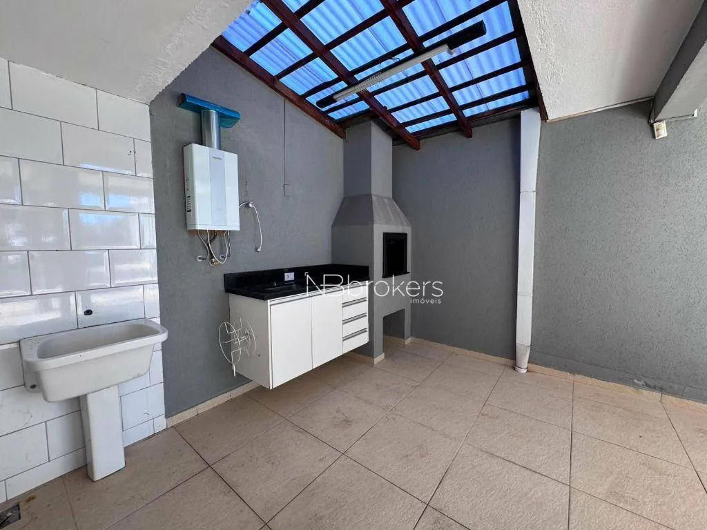 Furnished house, 180 m², with a bathtub — photo 21