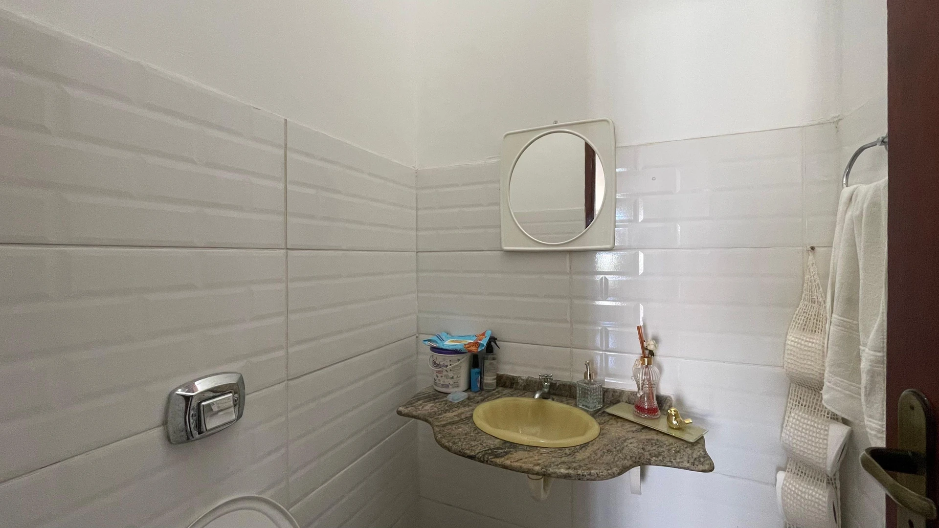 4-bedroom house with a jacuzzi — photo 14