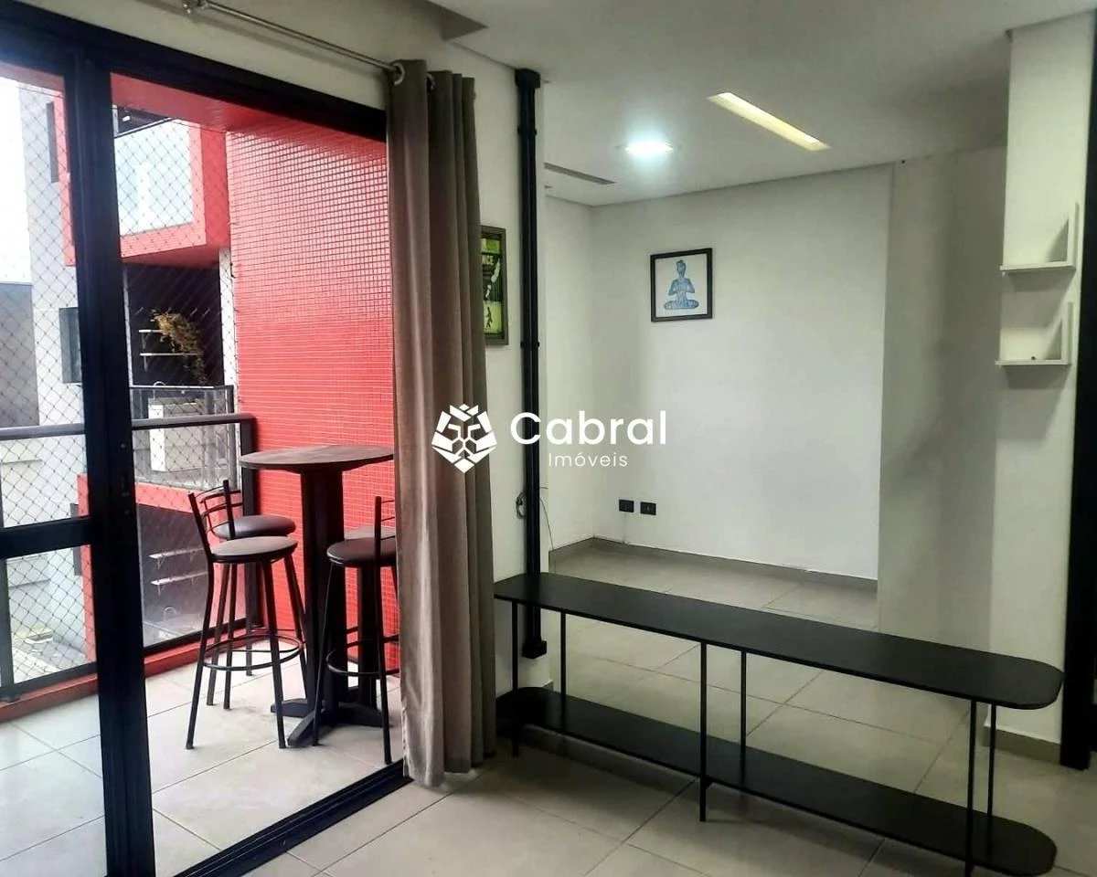 Balcony with a grill in a one-bedroom apartment, 35 m² — photo 17