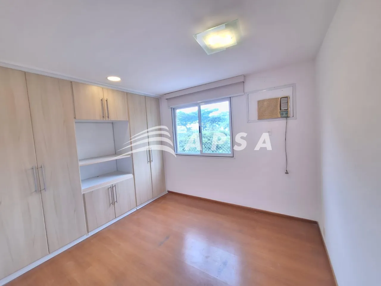 Unfurnished apartment with 2 bedrooms and home office — photo 6
