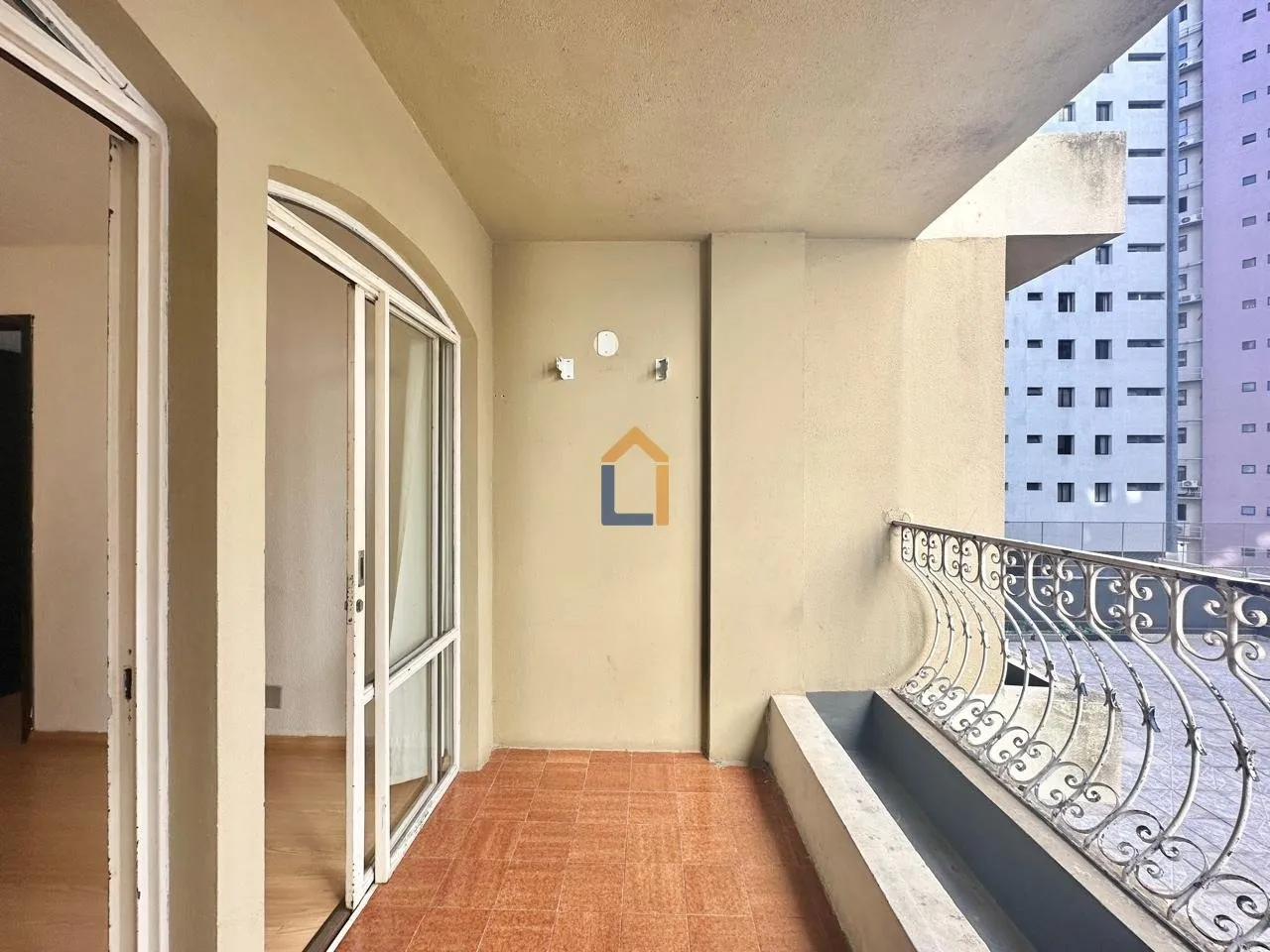 90 m² apartment with 2 bedrooms and no parking — photo 19