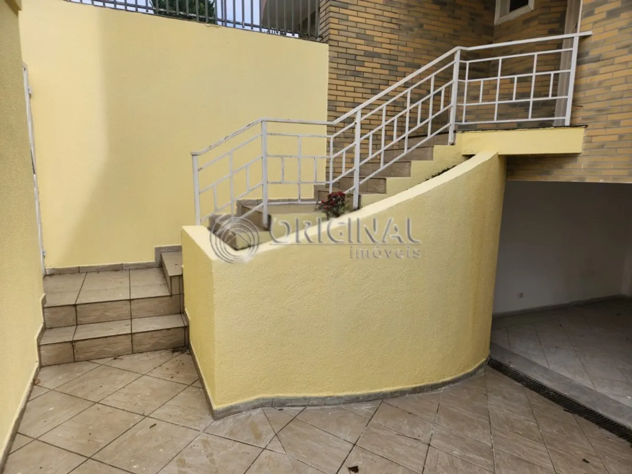 Sobrado com 3 quartos e churrasqueira na varanda — photo 16