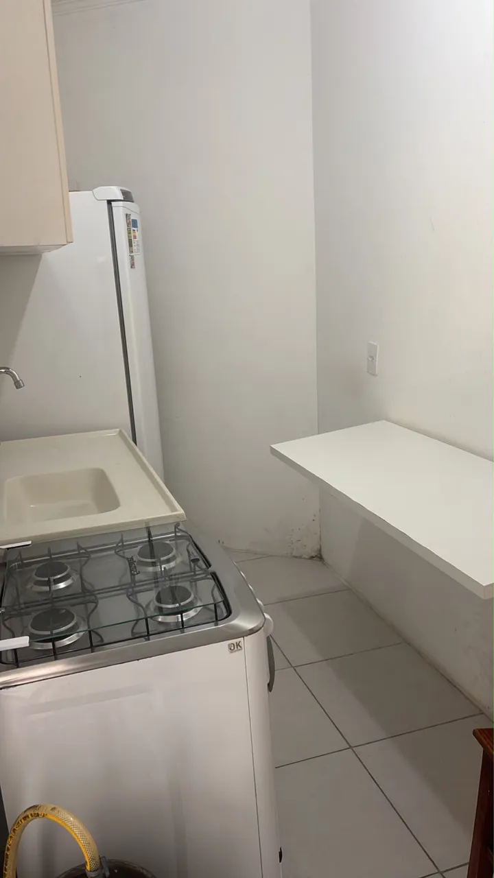 Kitnet tipo estudio con 1 dormitorio y 1 baño — photo 2