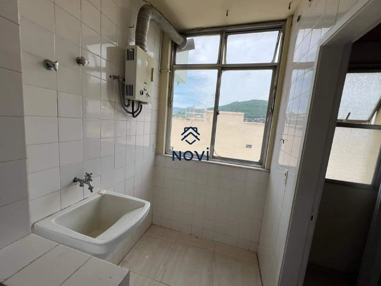 2-bedroom apartment in a building with a sauna — photo 10