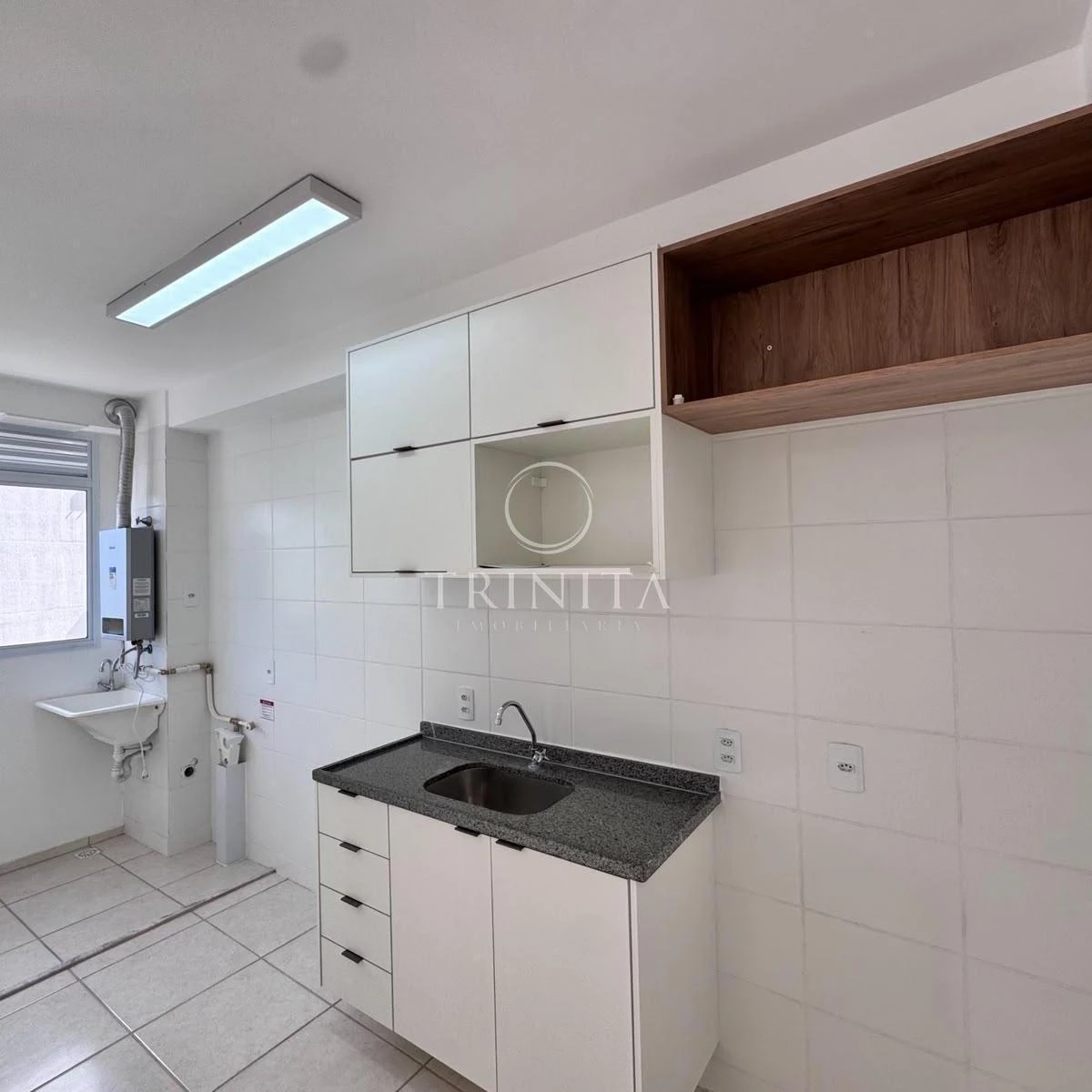 2-bedroom apartment with a mountain view in Rio de Janeiro — photo 10