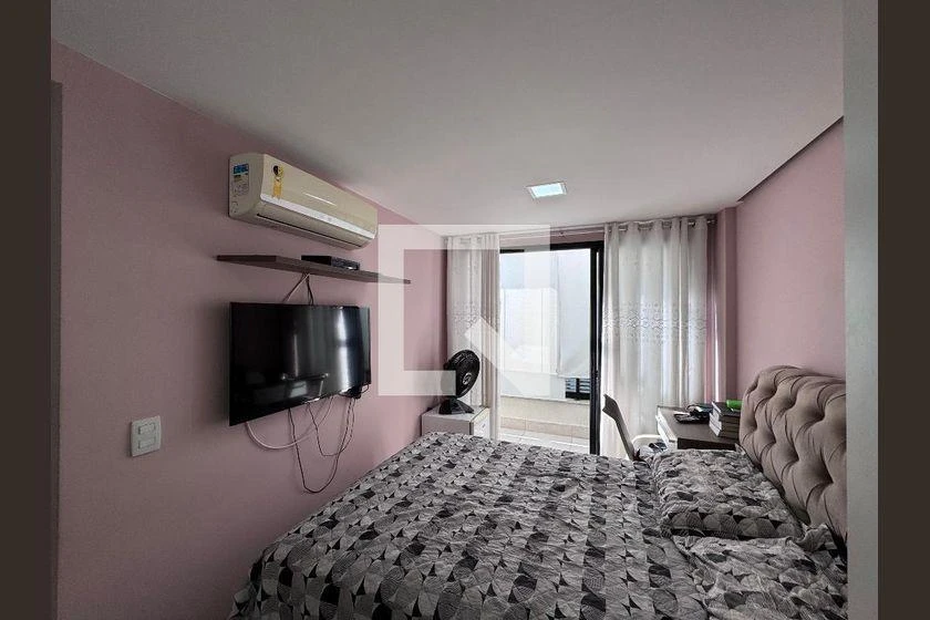 230 m² apartment with 4 bedrooms and 3 suites — photo 38