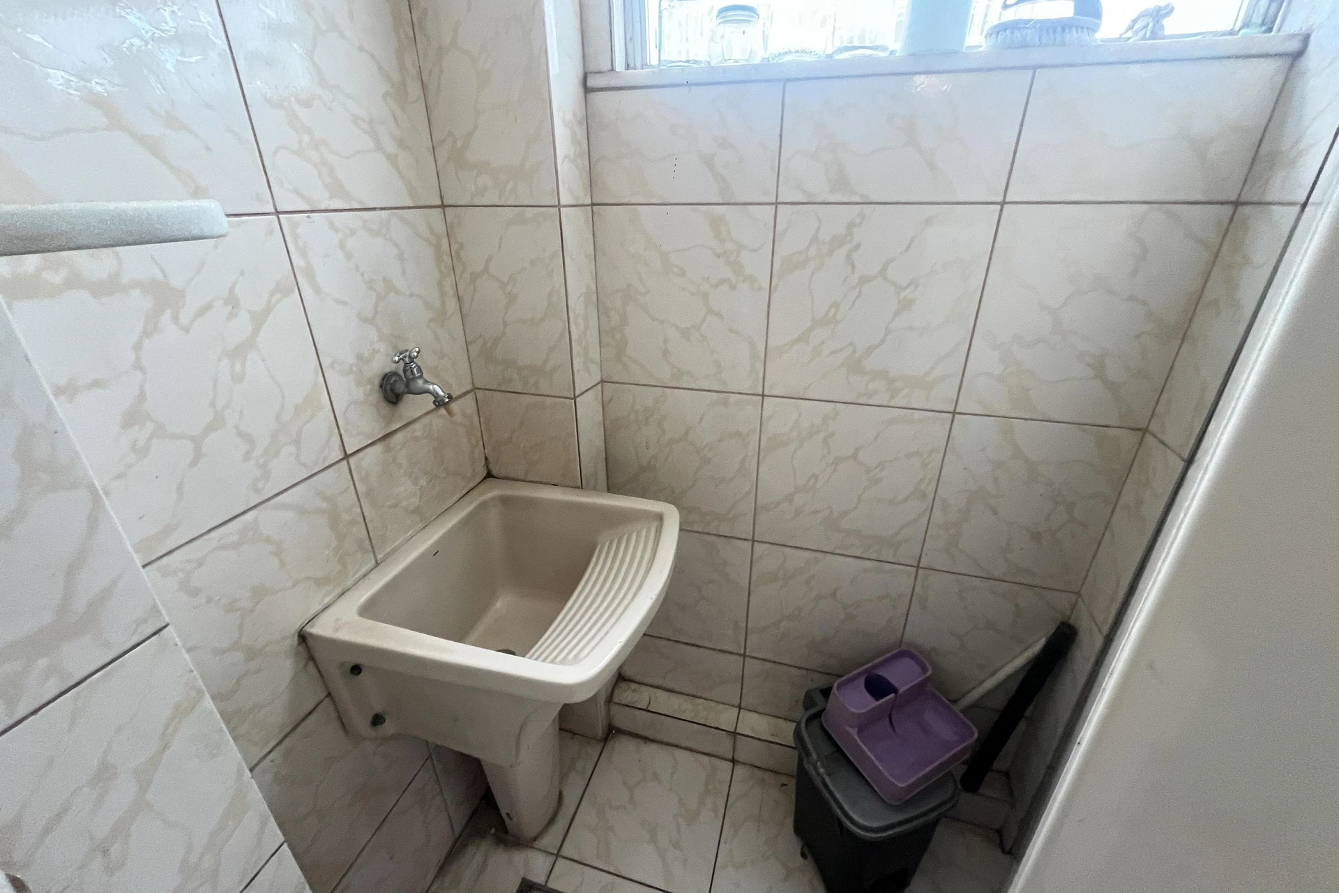 Apartamento amueblado de 2 dormitorios con 1 baño y 1 plaza — photo 21