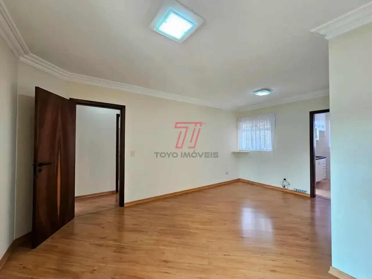 Квартира з 3 спальнями 98 м² і балконом — photo 4
