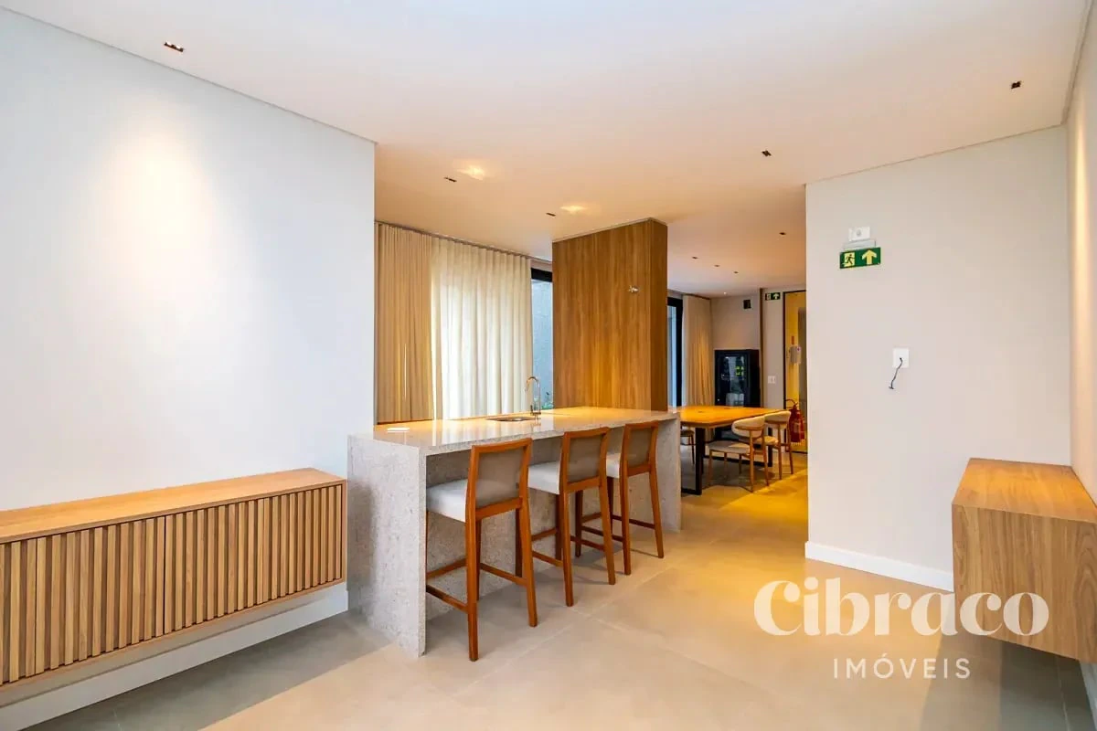 Furnished apartment, 31 m², with a glass-enclosed balcony
