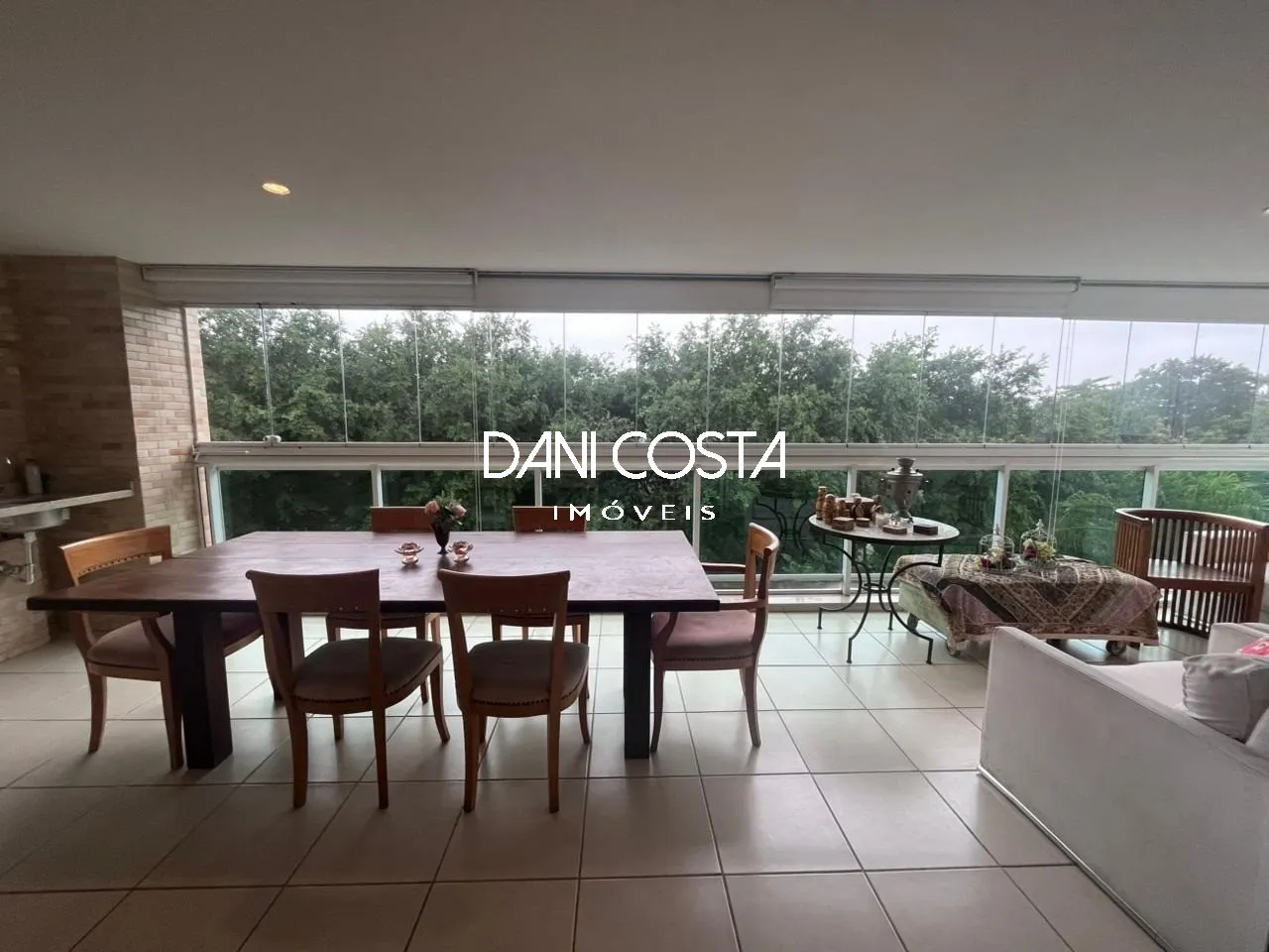 4-bedroom apartment with 227 m² and 3 parking spaces — photo 13