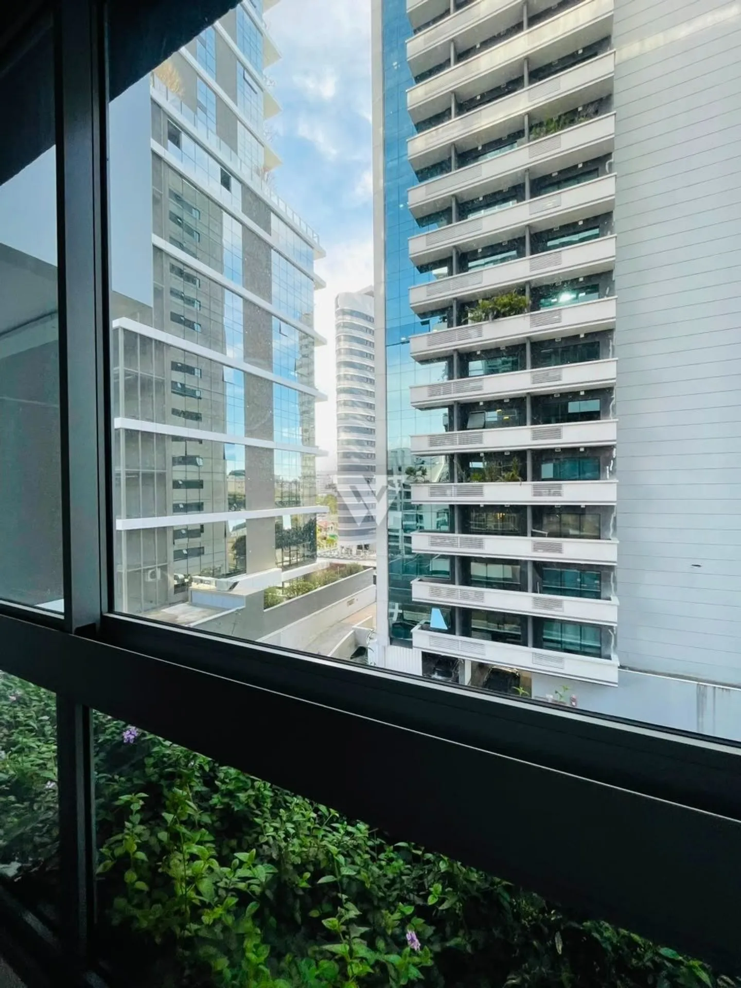 Apartment, 42 m², with a glass-enclosed balcony — photo 30