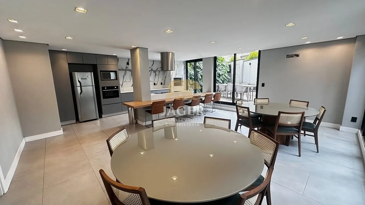 Furnished studio in a building with a coworking space — photo 7