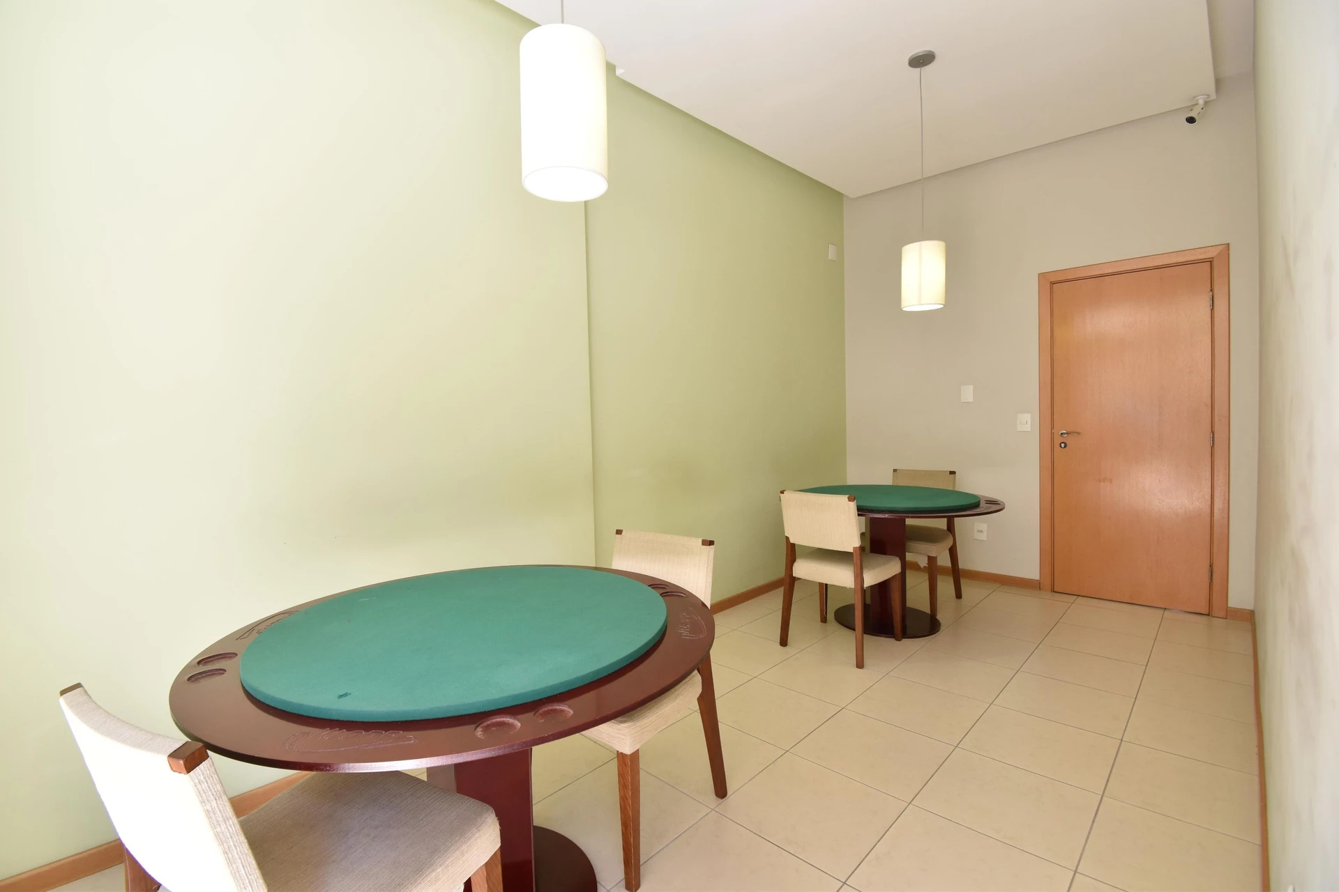 Furnished apartment, 52 m², with a washing machine — photo 11