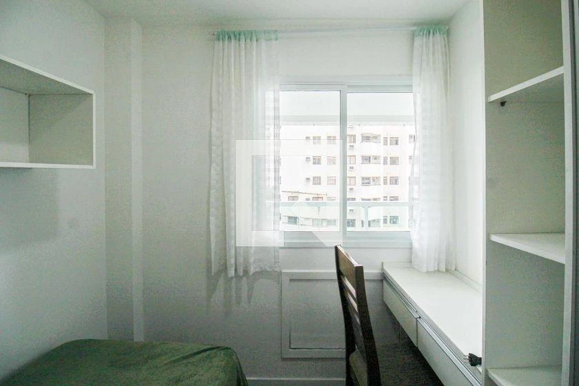 Apartamento mobiliado de 2 quartos com varanda e vaga — photo 33