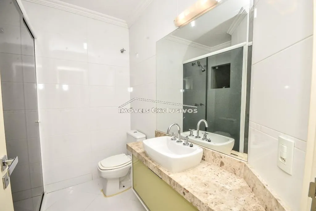 Furnished 253 m² house with 4 bedrooms and an open gas kitchen — photo 12