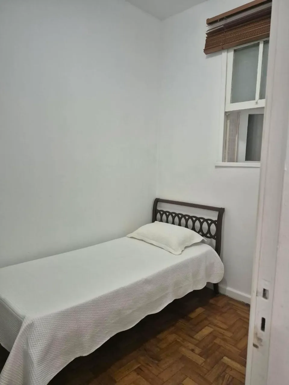Furnished apartment with 2 bedrooms and a separate gas kitchen — photo 9