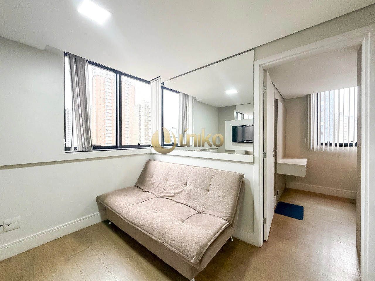 Apartamento mobiliado de 1 quarto com cozinha aberta — photo 18