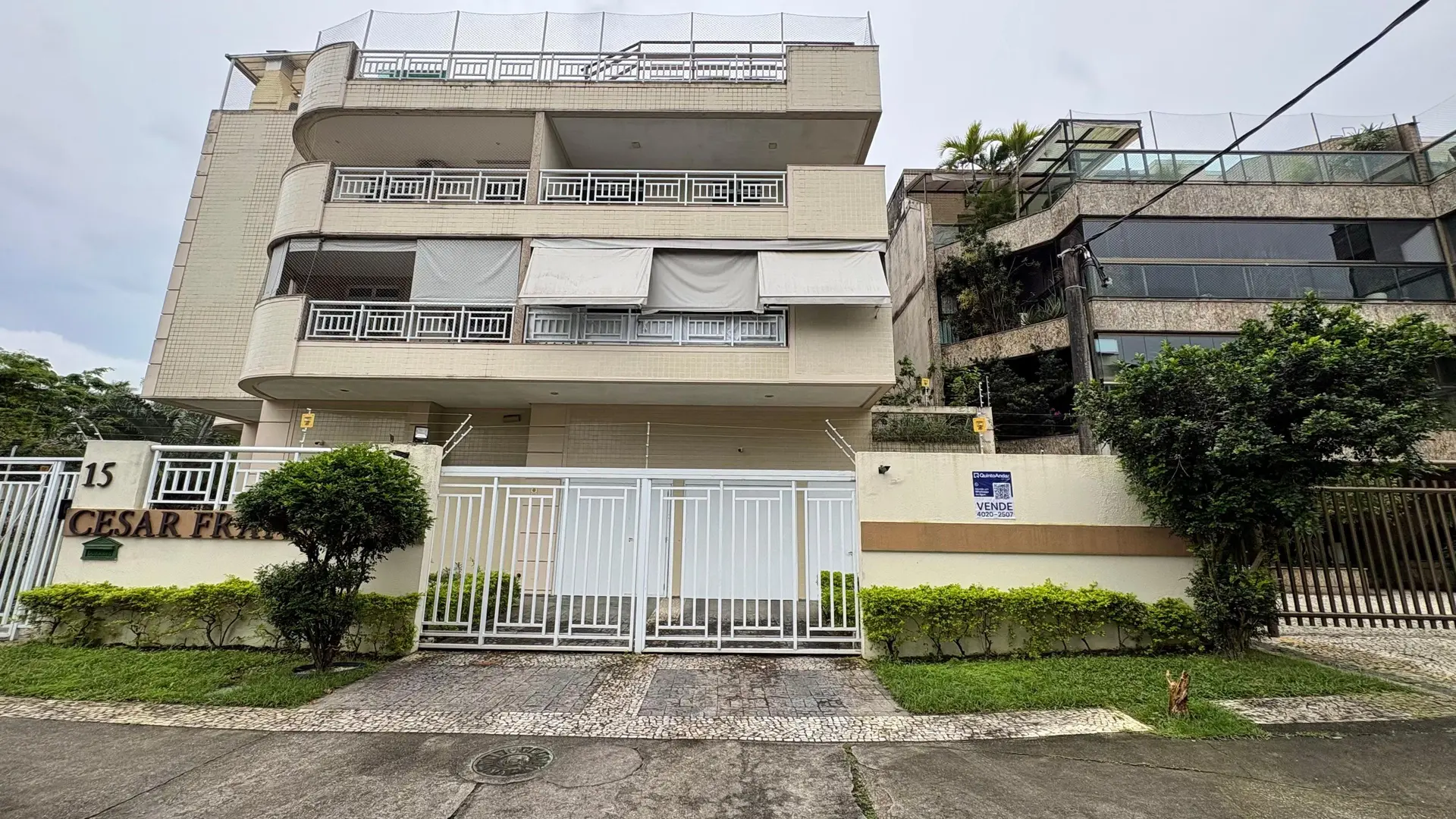 Furnished apartment, 114 m², with a jacuzzi — photo 54
