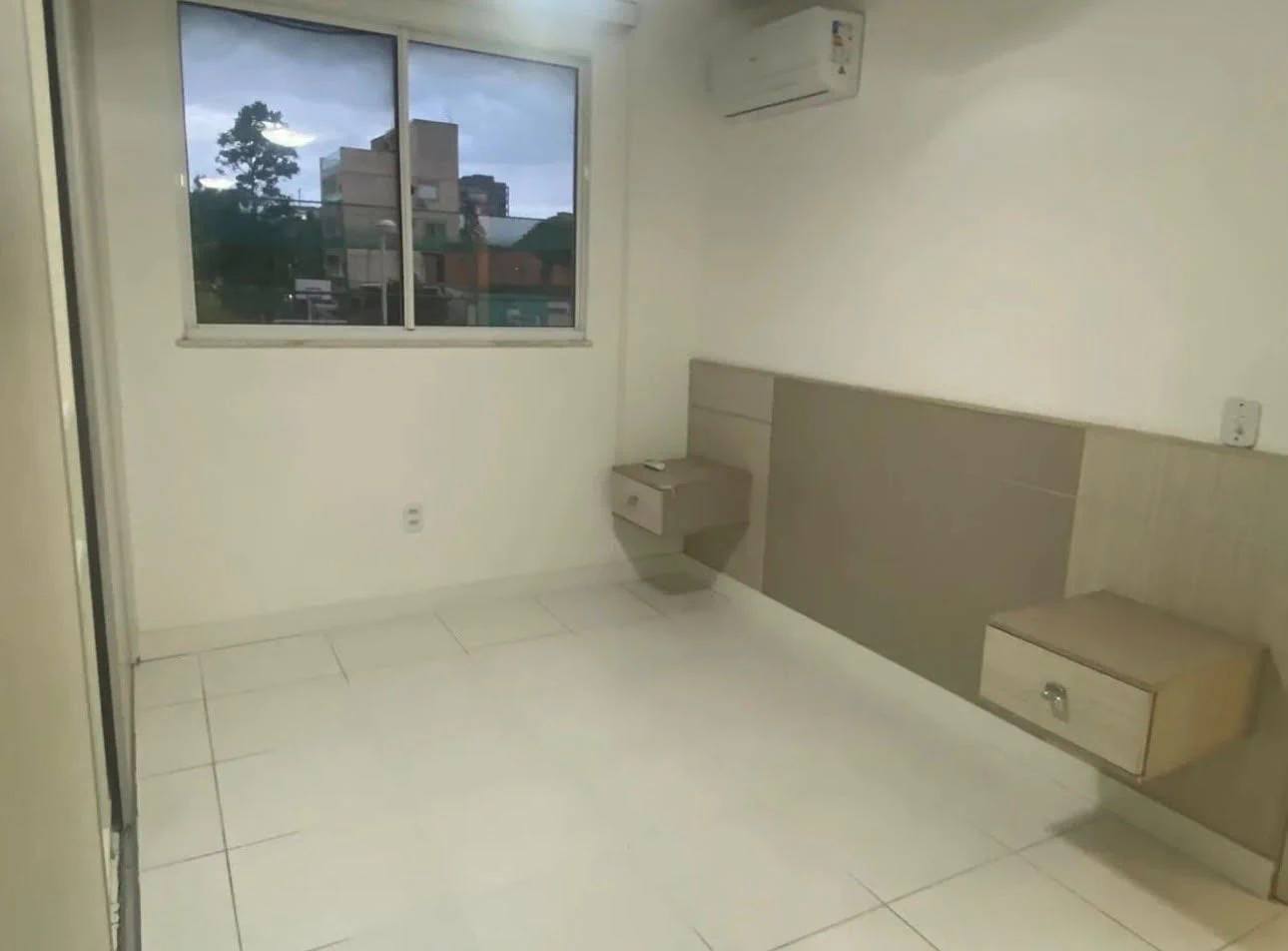 Furnished apartment, 80 m², with a glass-enclosed balcony — photo 7