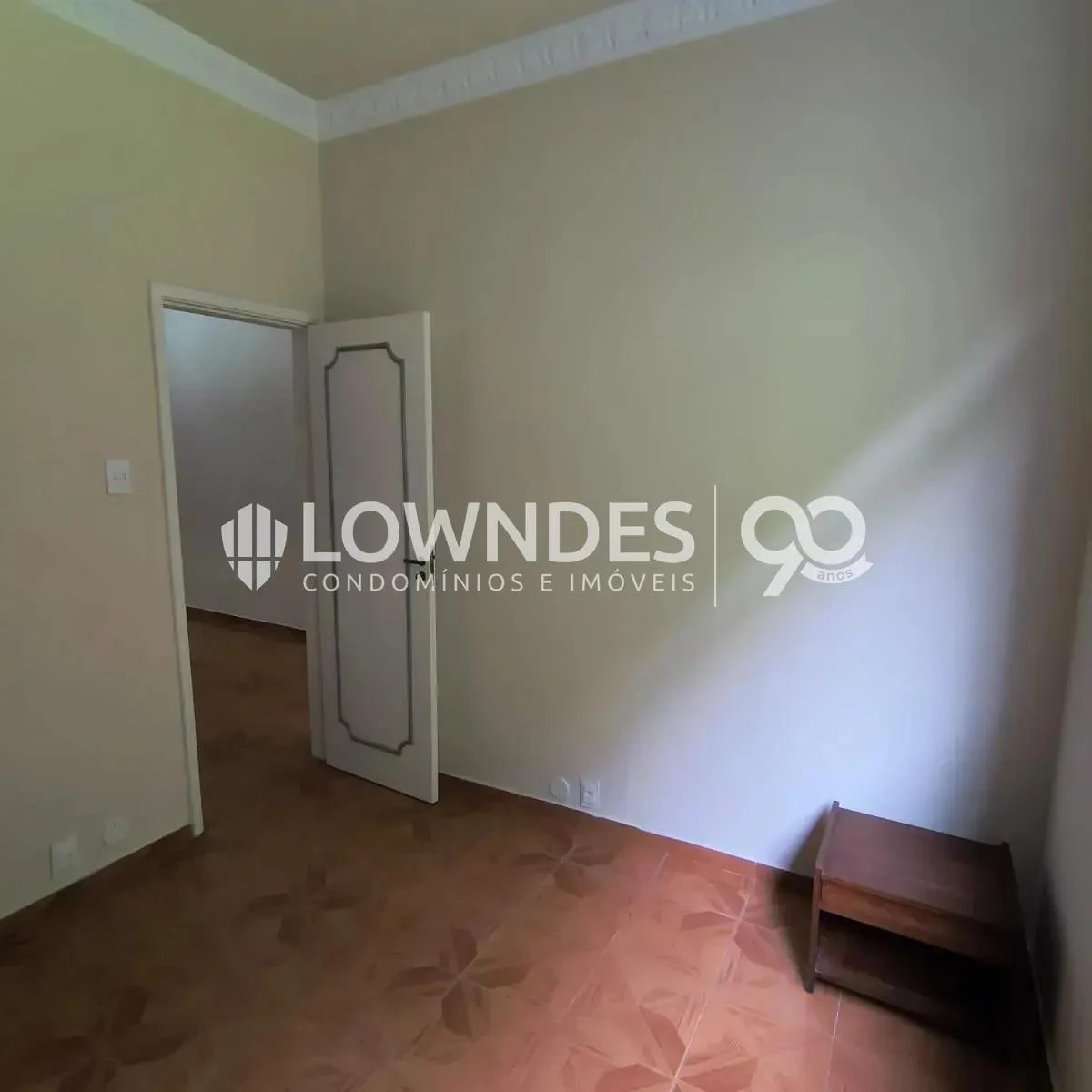 2-bedroom apartment with a park view — photo 27