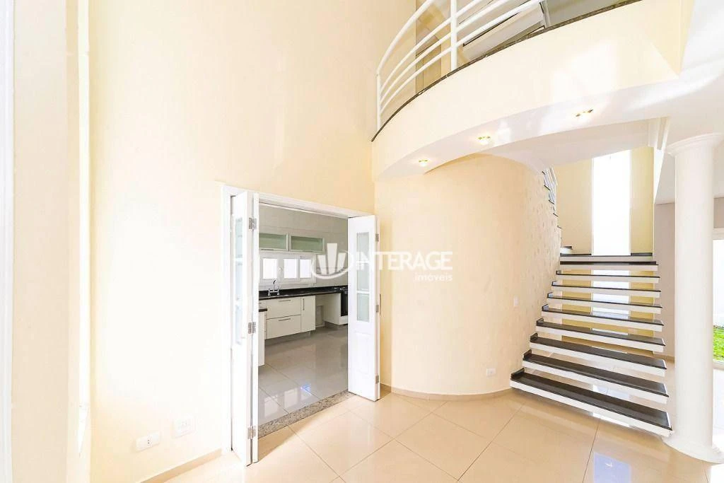 House, 270 m², with a bathtub — photo 2