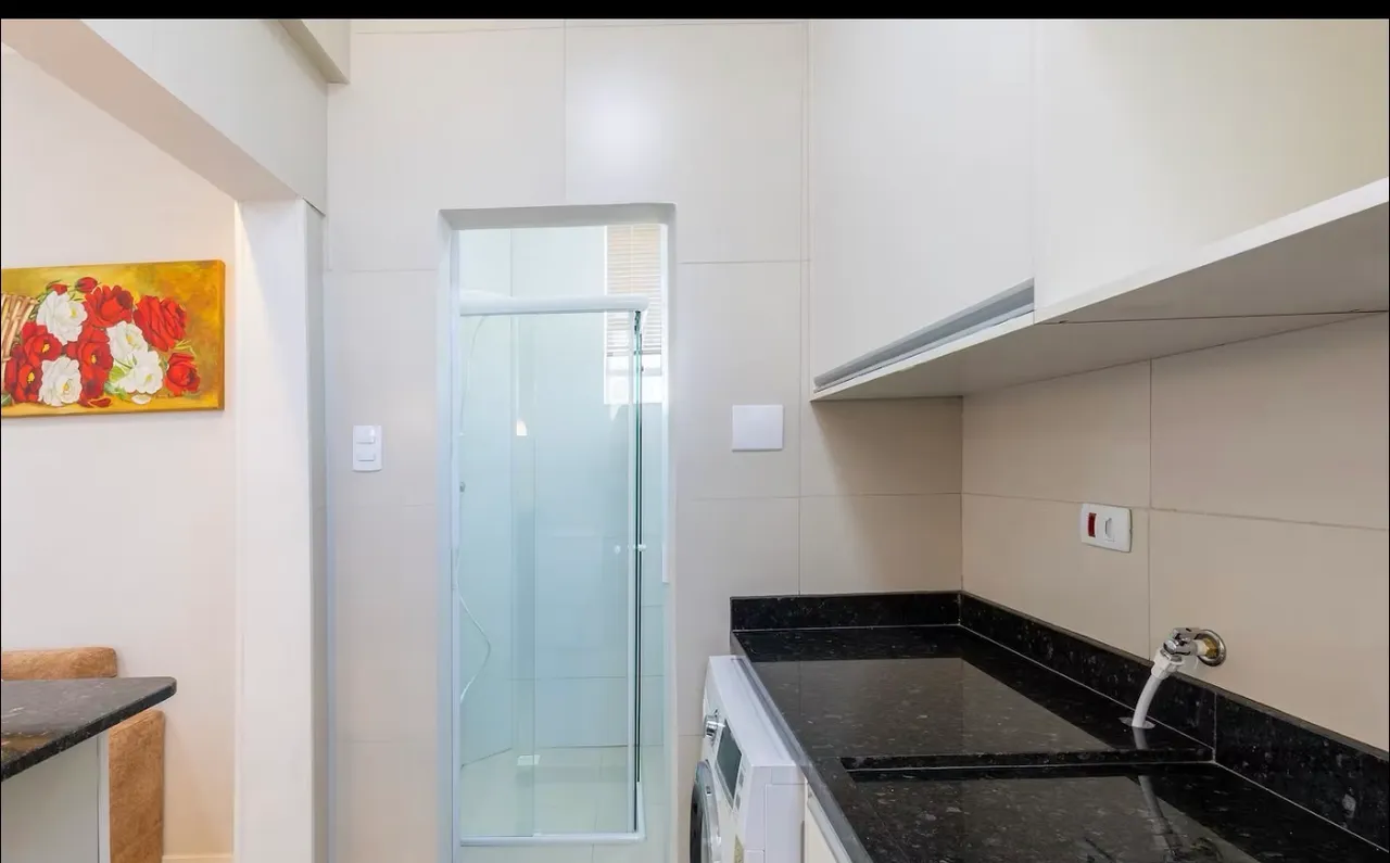 Furnished 1-bedroom apartment with a washing machine — photo 2