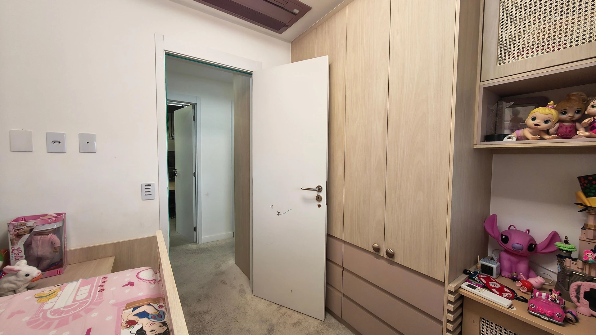 3-bedroom apartment in a building with a sauna — photo 21