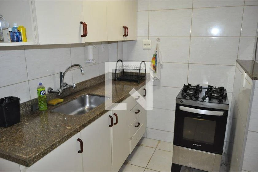 Apartamento mobiliado de 3 quartos com playground e 84 m² — photo 4