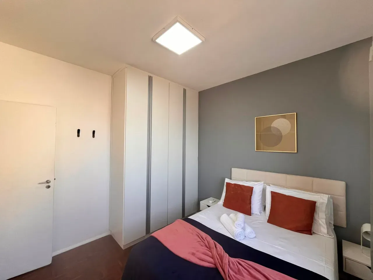 Furnished 3-bedroom apartment with gas open-plan kitchen — photo 19