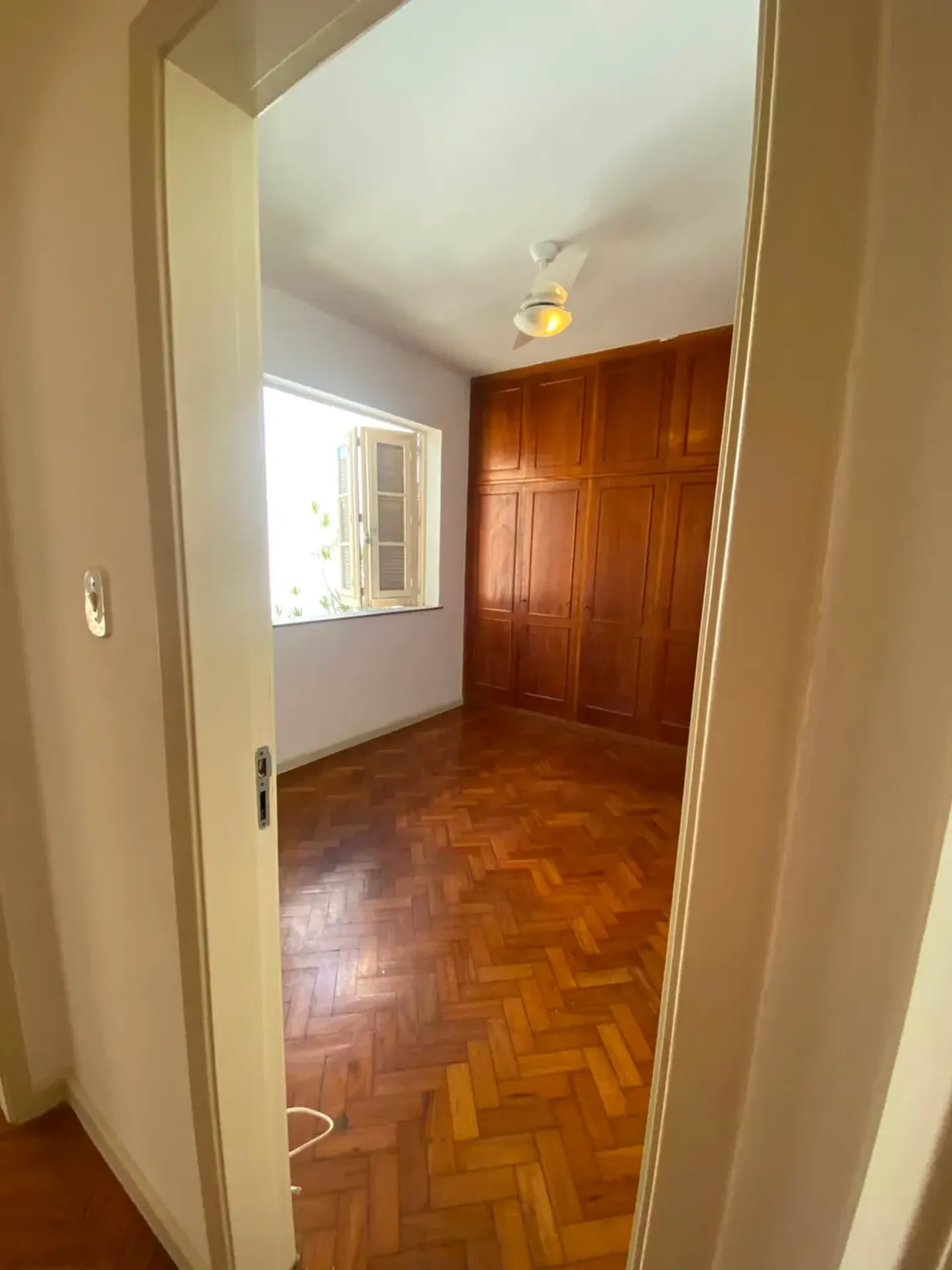 3-bedroom apartment with balcony, 137 m² — photo 8