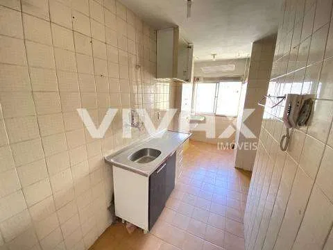 3-bedroom apartment with a washing machine — photo 2